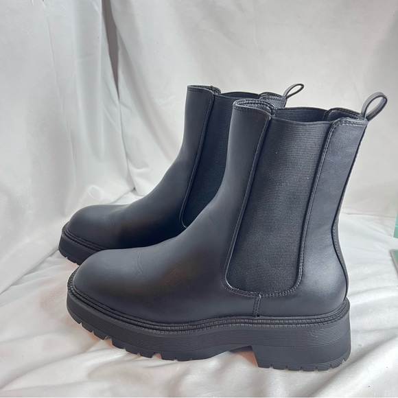 MIA WOMENS LENIA BLACK BOOT SIZE 8.5 EUC - Picture 3 of 7